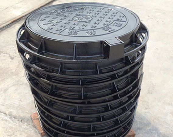 Ductile iron manhole cover