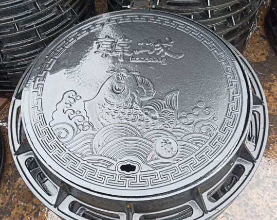 Ductile iron manhole cover
