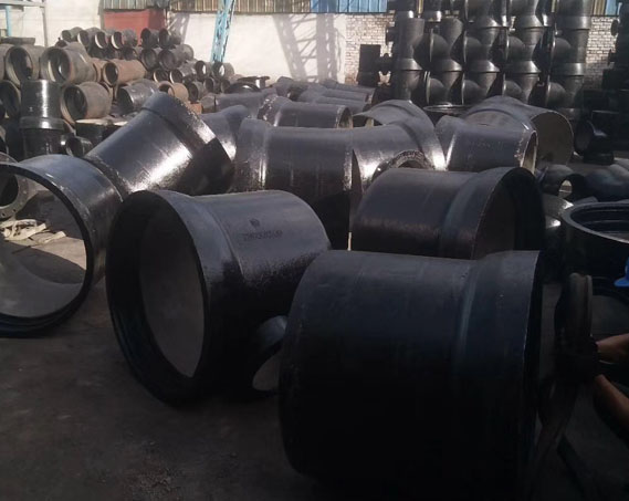 Ductile iron pipe fittings